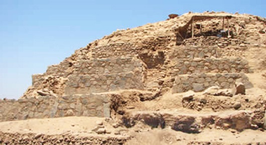 Huaca de los Idolos Huaca de los Idolos